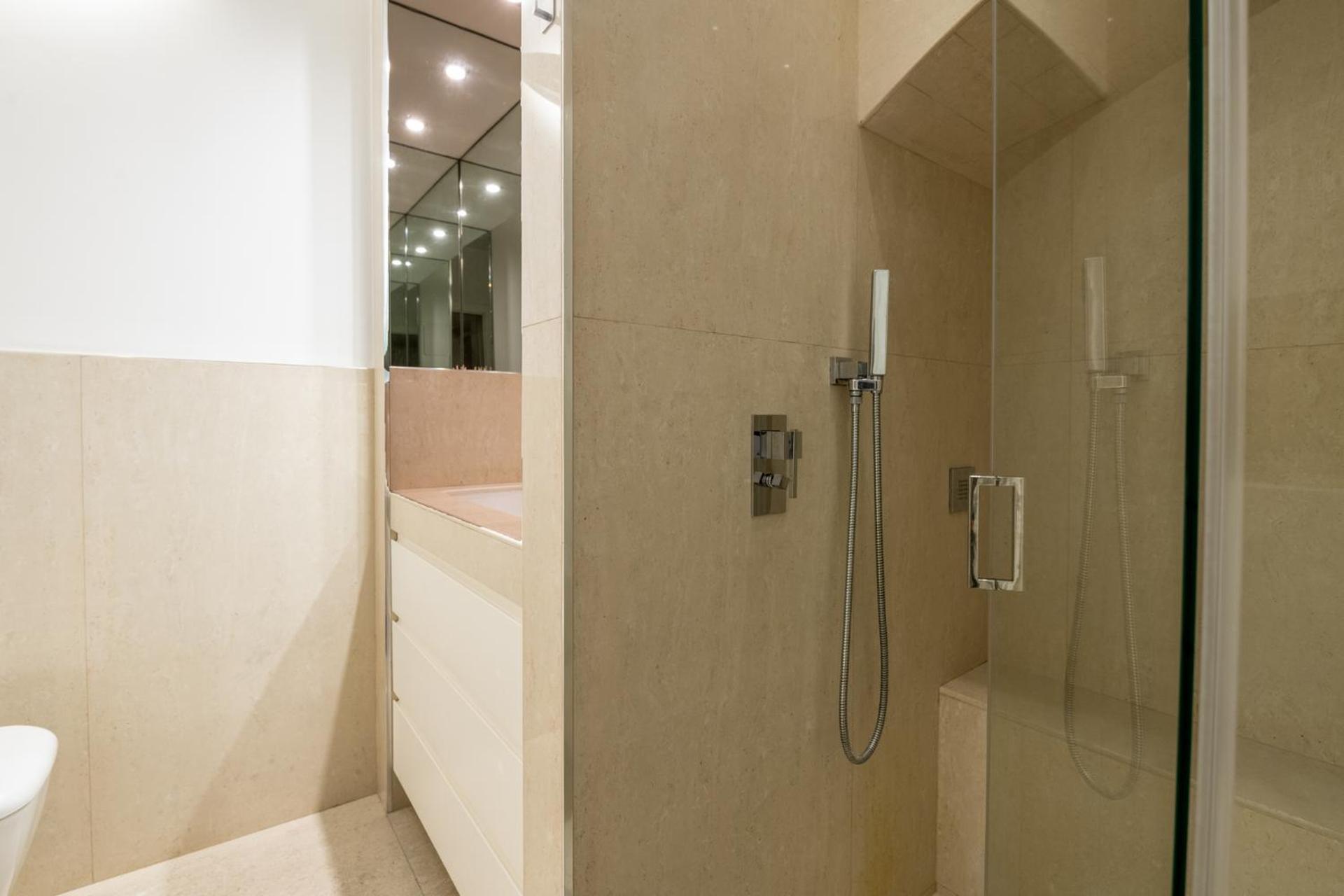 Riccardo Luxury Apartment Bari Exteriör bild