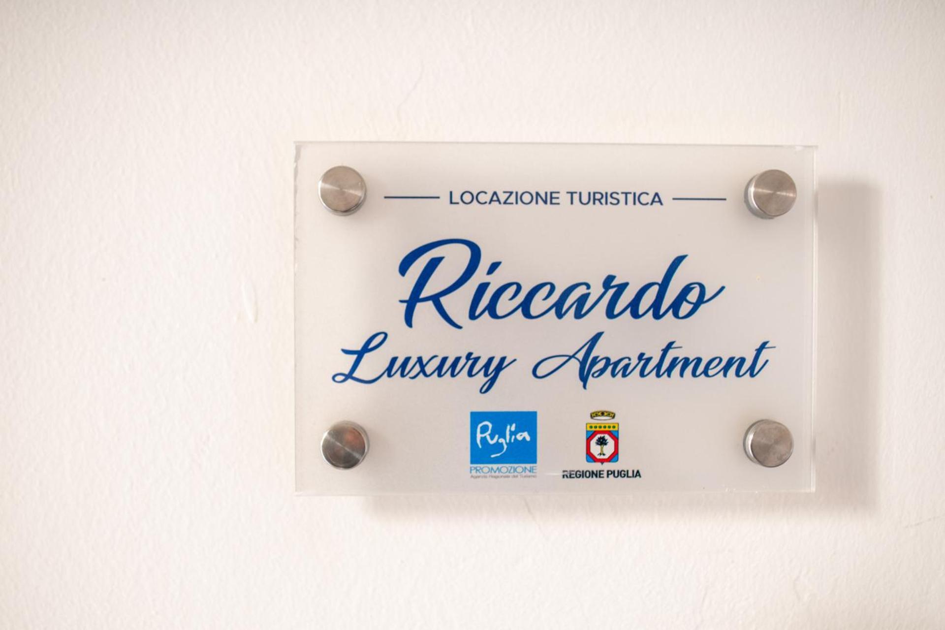 Riccardo Luxury Apartment Bari Exteriör bild