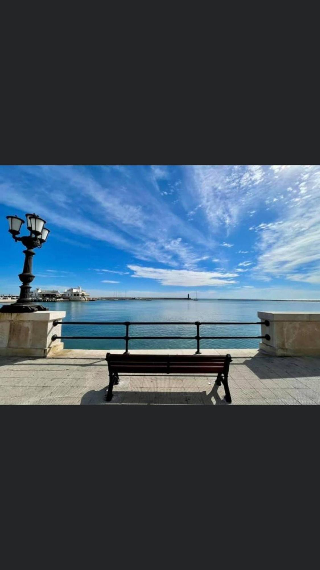 Riccardo Luxury Apartment Bari Exteriör bild